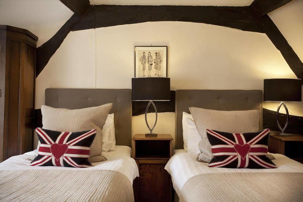 Hotel Highway Burford Exterior foto